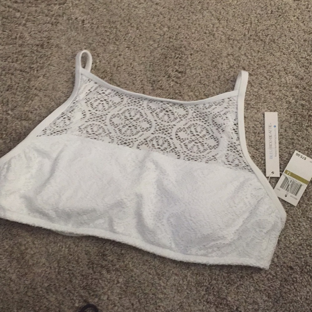 White swim suit bikini top   NWT